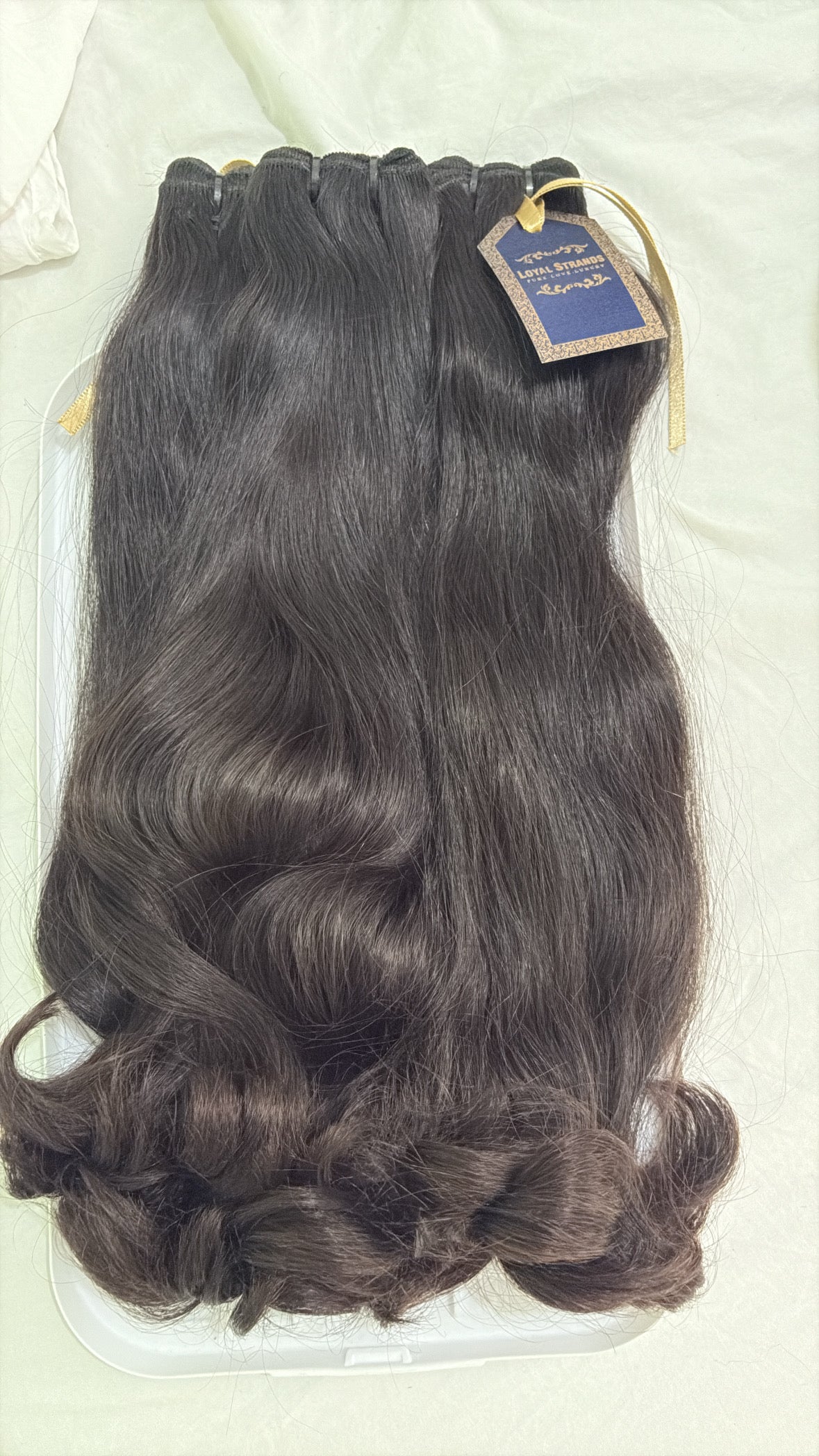 SUPER EXCLUSIVE RAW INDIAN BOUNCY CURLY (PREMIUM COLLECTION)