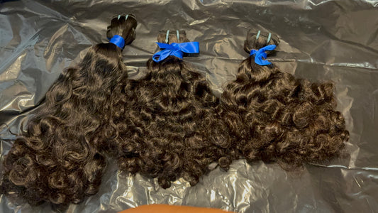 SUPER EXCLUSIVE RAW INDIAN LOYAL CURLY (PREMIUM COLLECTION)