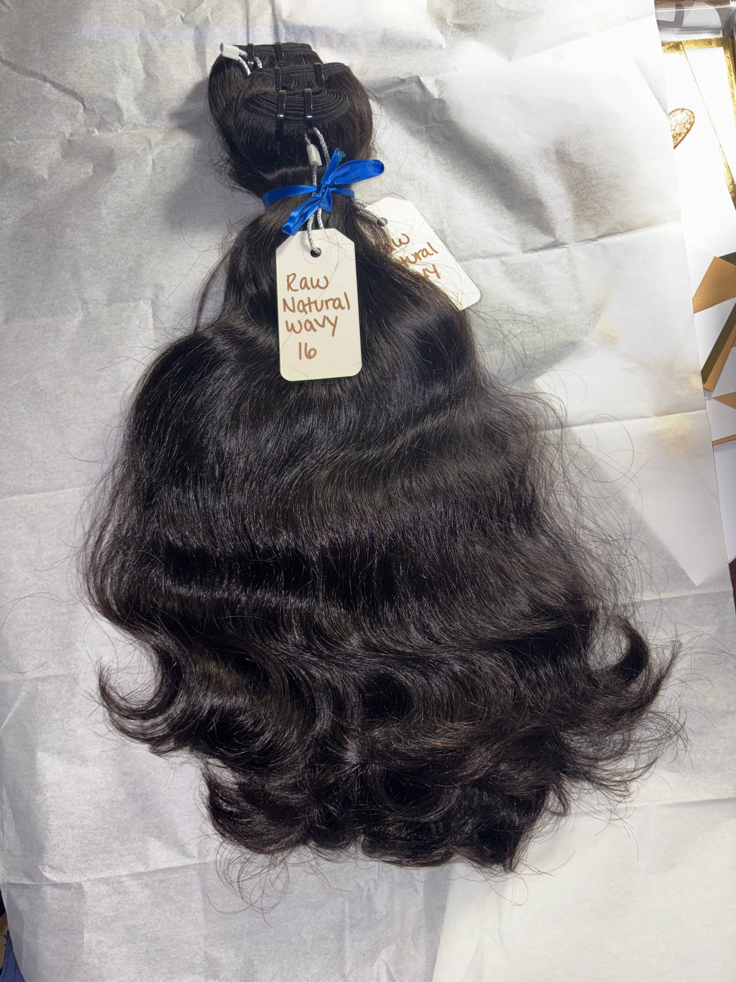 RAW VIETNAMESE NATURAL WAVY(LUXURY COLLECTION)